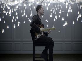 Cris Cab Loves Me Not (HD)